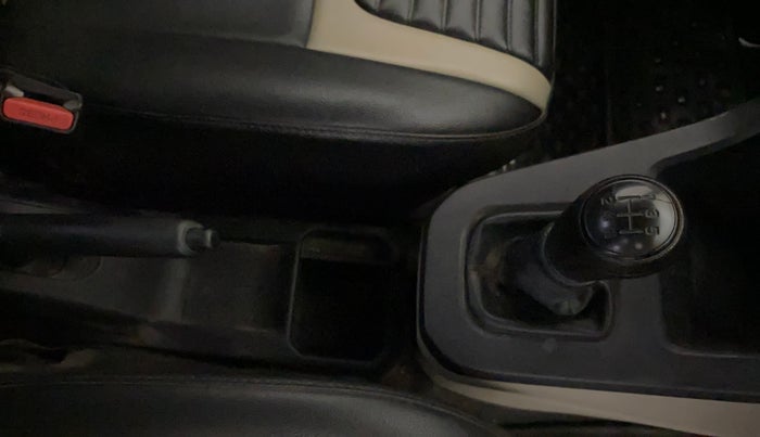 2019 Maruti New Wagon-R LXI CNG 1.0, CNG, Manual, 72,863 km, Gear Lever