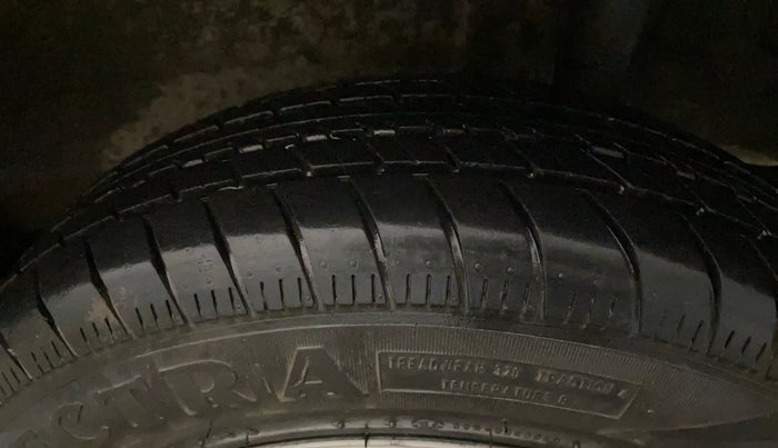 2019 Maruti New Wagon-R LXI CNG 1.0, CNG, Manual, 72,863 km, Left Rear Tyre Tread