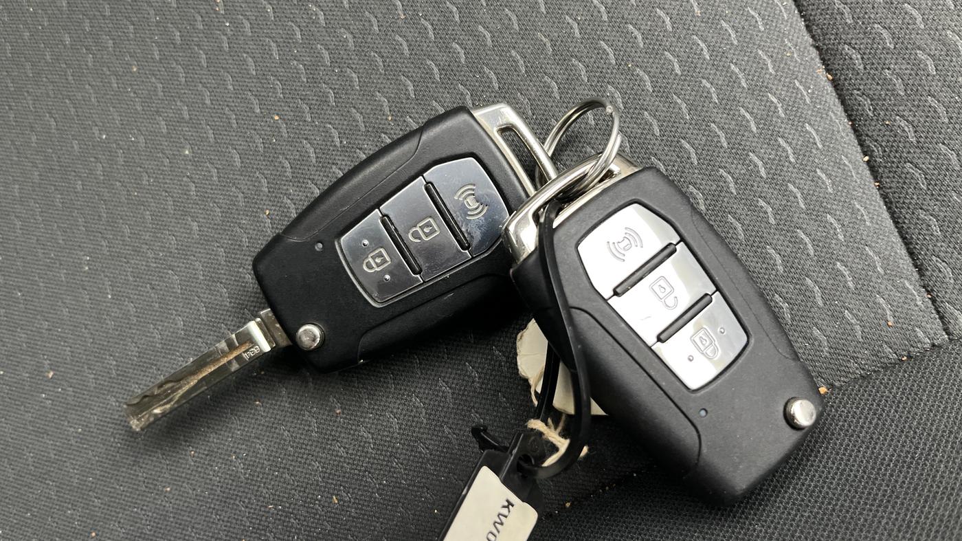 2019 Mahindra XUV300 W6 1.5 DIESEL, Diesel, Manual, 61,041 km, Key Close Up
