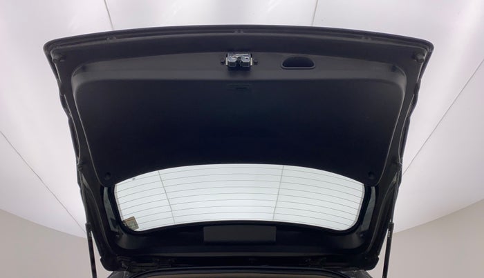 2016 Hyundai Creta SX PLUS 1.6 PETROL, Petrol, Manual, 1,13,503 km, Boot Door Open