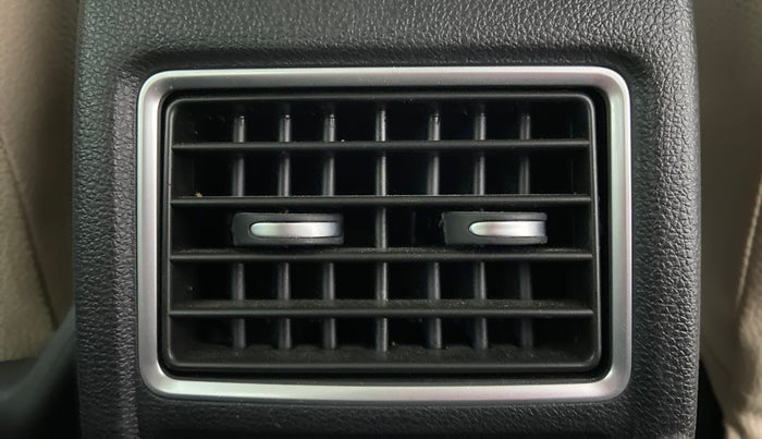 2021 Volkswagen Vento HIGHLINE PLUS 1.0 TSI AT, Petrol, Automatic, 8,584 km, Rear AC Vents