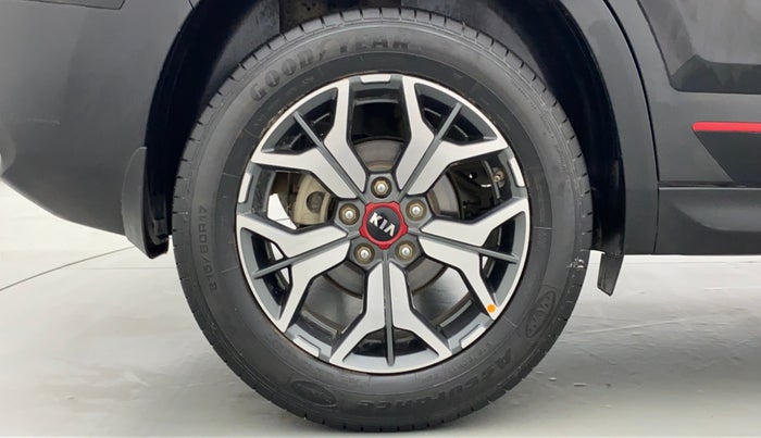 2020 KIA SELTOS GTX + AT PETROL, Petrol, Automatic, 28,506 km, Right Rear Wheel