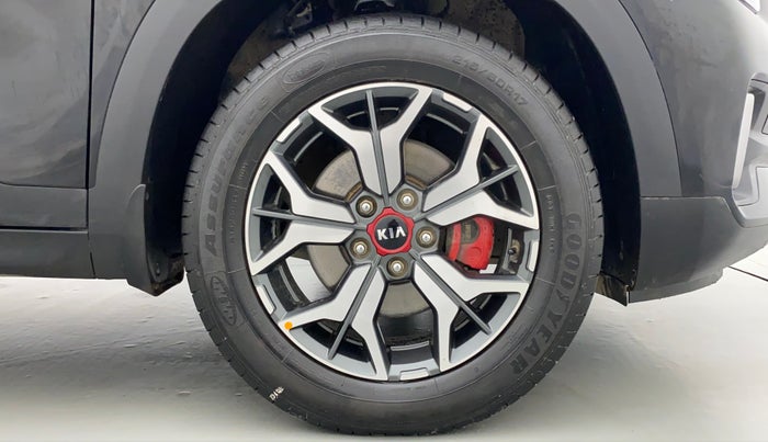2020 KIA SELTOS GTX + AT PETROL, Petrol, Automatic, 28,506 km, Right Front Wheel