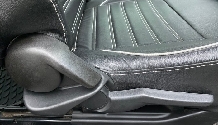 2015 Maruti Baleno ZETA PETROL 1.2, CNG, Manual, 72,818 km, Driver Side Adjustment Panel