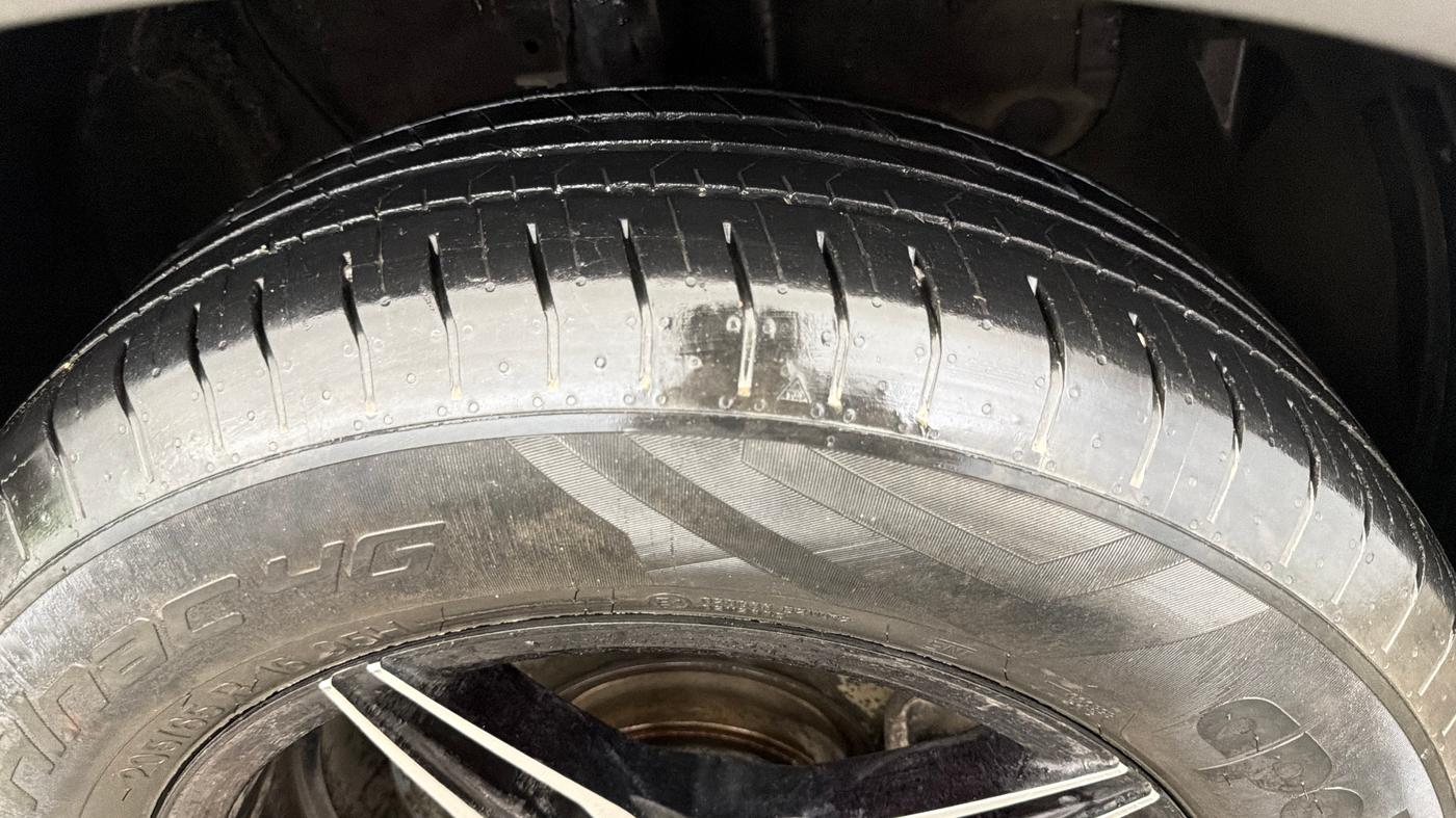 2021 Hyundai Creta S 1.5 PETROL, Petrol, Manual, 23,129 km, Right Front Tyre Tread