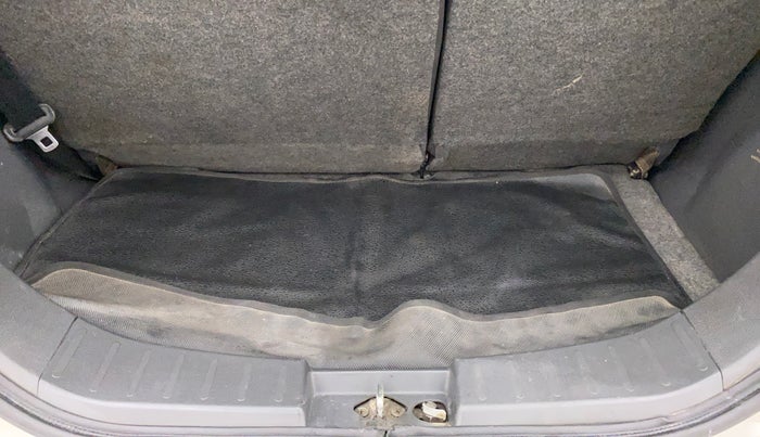 2011 Maruti Wagon R 1.0 LXI, Petrol, Manual, 57,815 km, Boot Inside