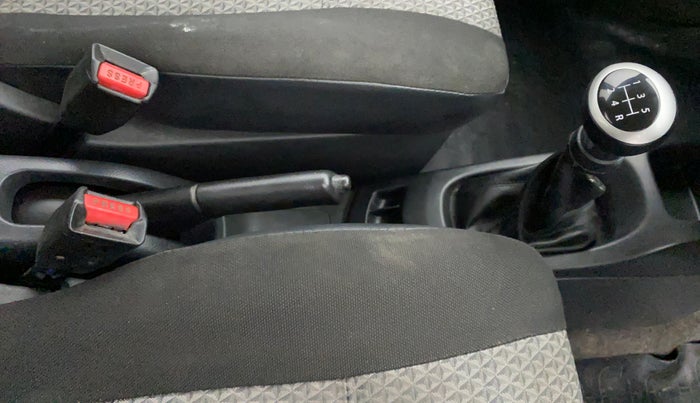 2011 Maruti Wagon R 1.0 LXI, Petrol, Manual, 57,815 km, Gear Lever