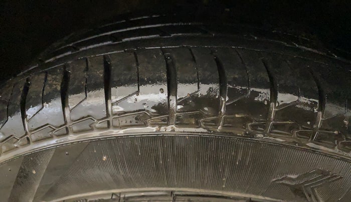 2018 Maruti Baleno DELTA CVT PETROL 1.2, Petrol, Automatic, 78,943 km, Right Front Tyre Tread