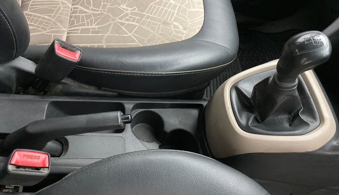 2013 Hyundai Grand i10 MAGNA 1.1 CRDI, Diesel, Manual, 90,150 km, Gear Lever