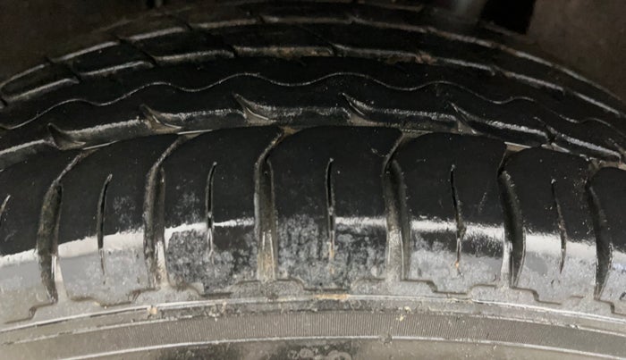 2020 Maruti Baleno DELTA PETROL 1.2, Petrol, Manual, 98,253 km, Left Rear Tyre Tread