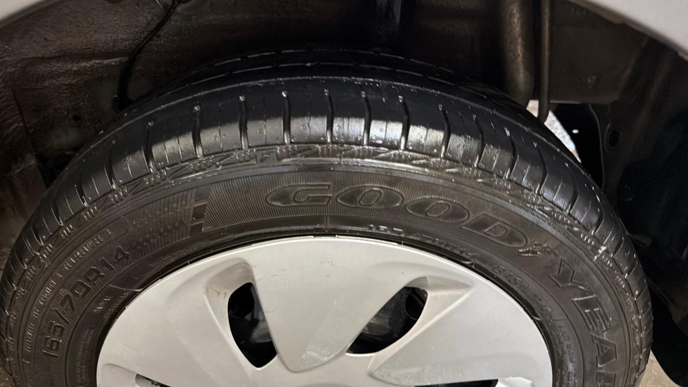 2019 Maruti Celerio ZXI, Petrol, Manual, 27,509 km, Left Rear Tyre Tread