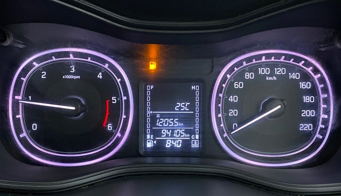 2017 Maruti Vitara Brezza ZDI PLUS DUAL TONE, Diesel, Manual, 94,163 km, Odometer View