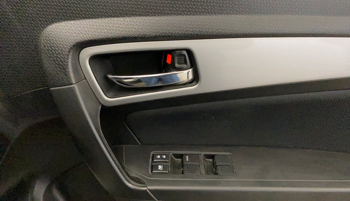 2021 Maruti Vitara Brezza ZXI PLUS AT SHVS, Petrol, Automatic, 81,216 km, Driver Side Door Panels Control