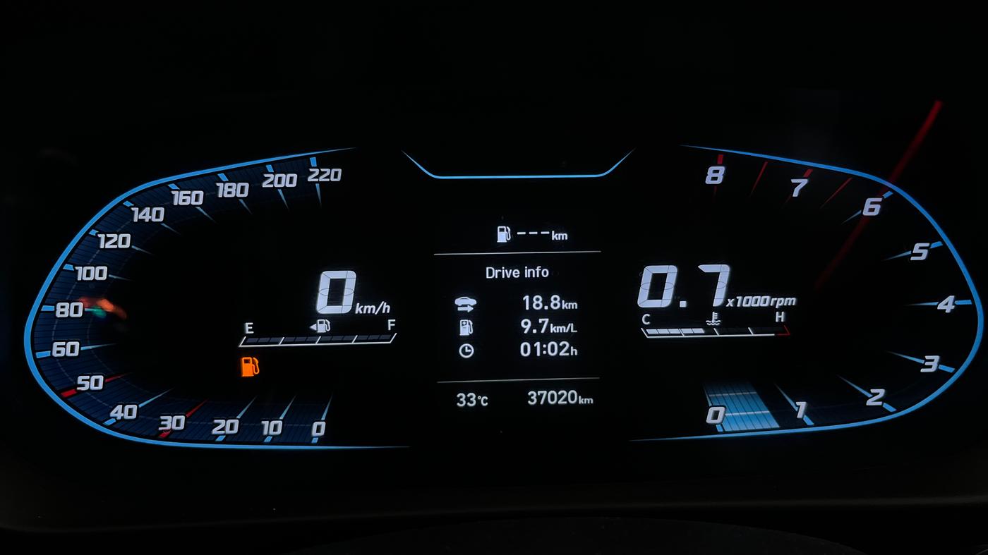 2022 Hyundai NEW I20 ASTA (O) 1.2 MT, Petrol, Manual, 37,001 km, Odometer Image
