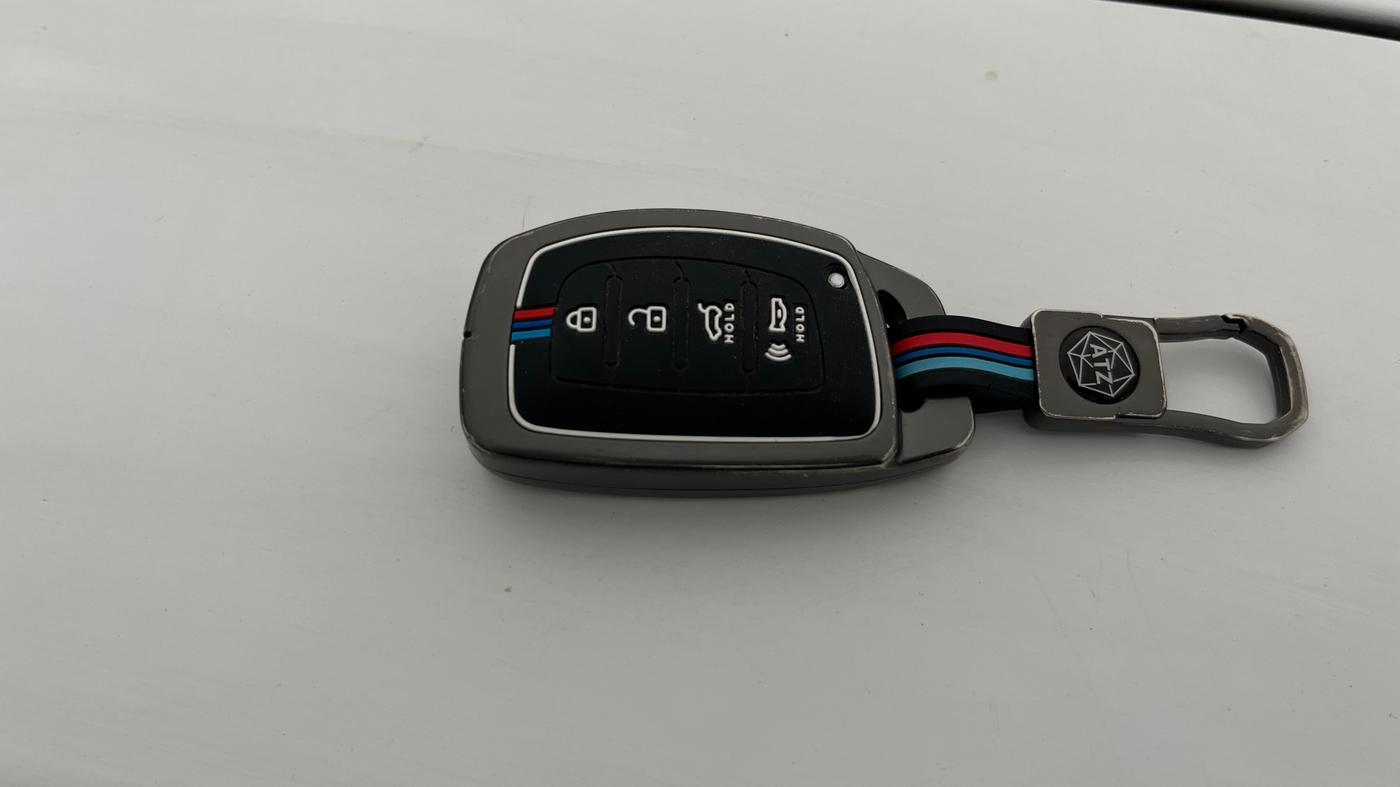 2022 Hyundai NEW I20 ASTA (O) 1.2 MT, Petrol, Manual, 37,001 km, Key Close Up