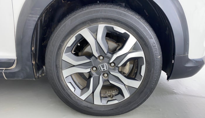 2017 Honda WR-V 1.2 i-VTEC VX MT, Petrol, Manual, 68,354 km, Right Front Wheel
