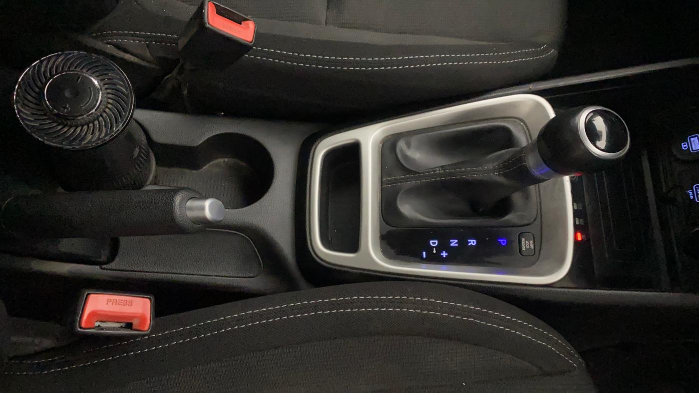 2019 Hyundai VENUE SX PLUS 1.0 TURBO DCT, Petrol, Automatic, 66,663 km, Gear Lever