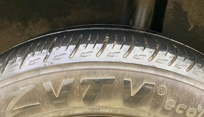 2021 Maruti Baleno DELTA PETROL 1.2, Petrol, Manual, 79,793 km, Left Rear Tyre Tread