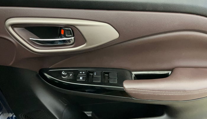 2024 Maruti FRONX ALPHA 1.0L TURBO 6 AT, Petrol, Automatic, 4,188 km, Driver Side Door Panels Control