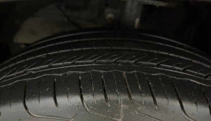 2024 Maruti FRONX ALPHA 1.0L TURBO 6 AT, Petrol, Automatic, 4,188 km, Left Front Tyre Tread