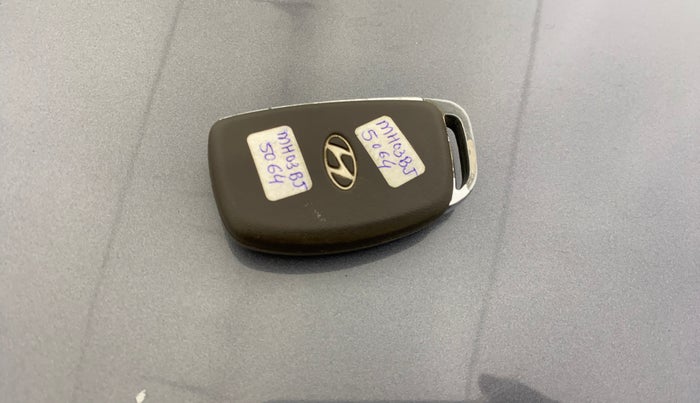 2014 Hyundai Grand i10 SPORTZ 1.2 KAPPA VTVT, Petrol, Manual, 79,858 km, Key Close Up