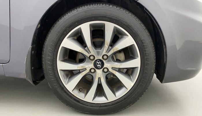 2014 Hyundai Verna FLUIDIC 1.6 VTVT SX AT, Petrol, Automatic, 22,288 km, Right Front Wheel