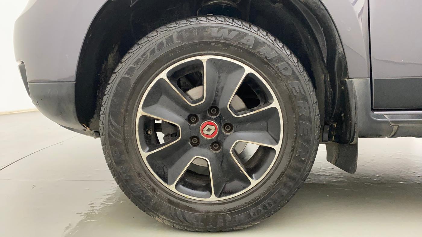 2018 Renault Duster RXS CVT, Petrol, Automatic, 93,282 km, Left Front Wheel