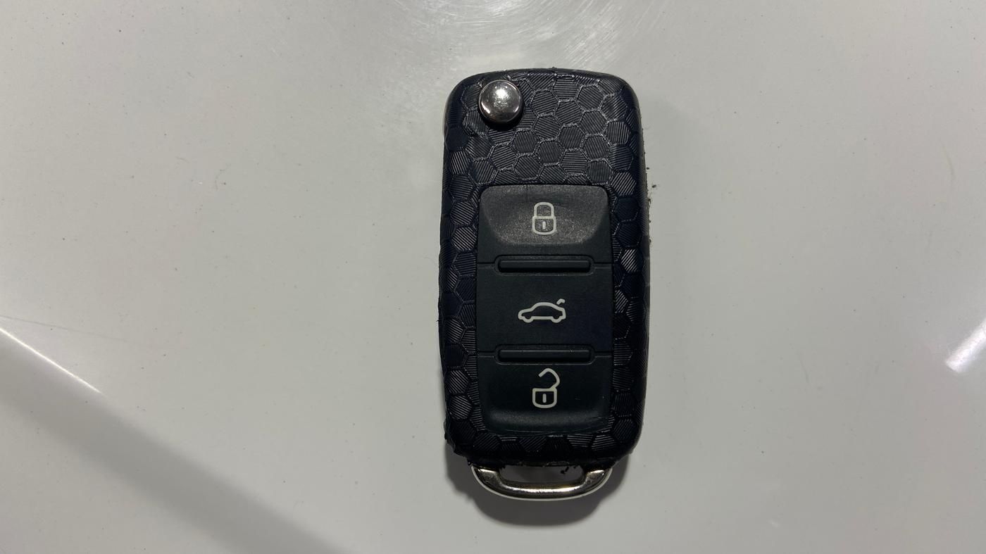 2019 Volkswagen Vento 1.2 TSI HIGHLINE PLUS AT, Petrol, Automatic, 98,151 km, Key Close Up