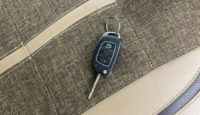 2012 Hyundai i20 MAGNA (O) 1.4 CRDI, Diesel, Manual, 1,24,033 km, Key Close Up