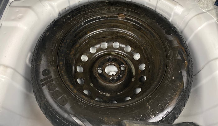 2012 Hyundai i20 MAGNA (O) 1.4 CRDI, Diesel, Manual, 1,24,033 km, Spare Tyre