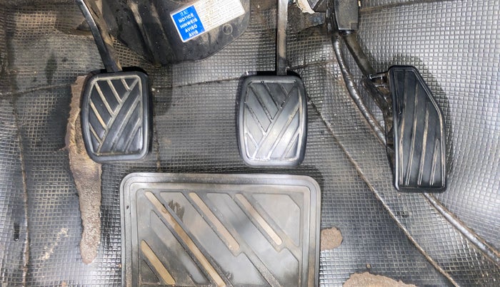 2018 Maruti Swift ZXI PLUS, Petrol, Manual, 70,961 km, Pedals