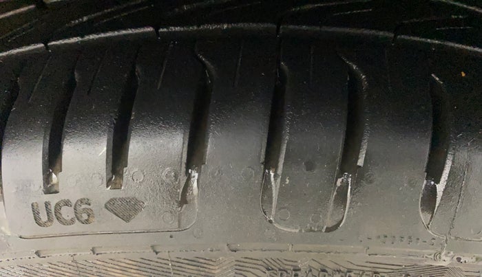 2018 Maruti Swift ZXI PLUS, Petrol, Manual, 70,961 km, Right Front Tyre Tread