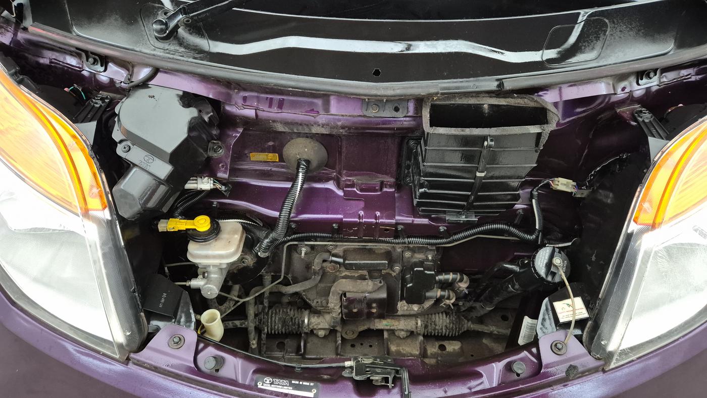2014 Tata Nano TWIST XT, Petrol, Manual, 68,614 km, Engine View