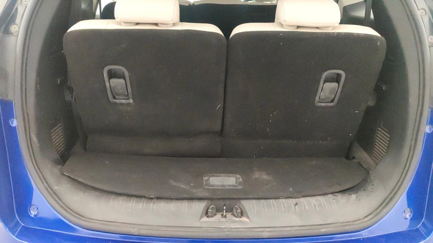 2022 Mahindra XUV700 AX 7 LUXURY P AT 7 STR, Petrol, Automatic, 93,087 km, Boot Inside