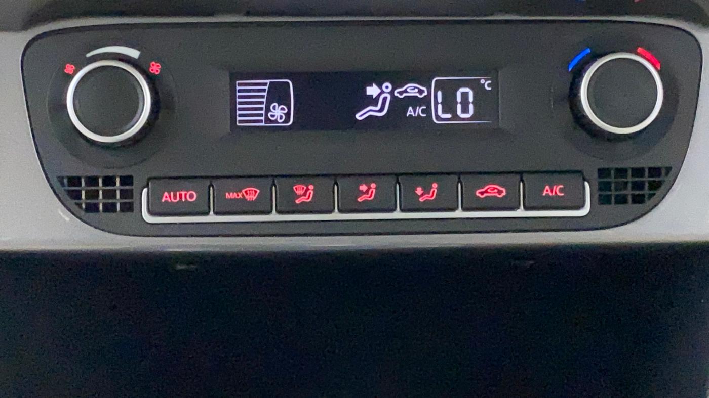 2019 Volkswagen Vento HIGHLINE PLUS 1.5 AT 16 ALLOY, Diesel, Automatic, 18,798 km, Automatic Climate Control
