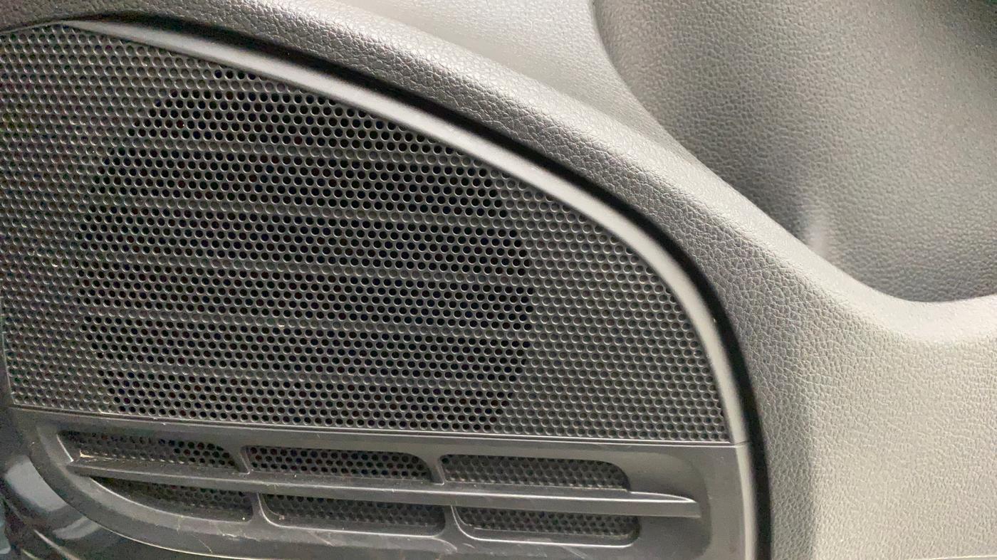 2019 Volkswagen Vento HIGHLINE PLUS 1.5 AT 16 ALLOY, Diesel, Automatic, 18,798 km, Speaker