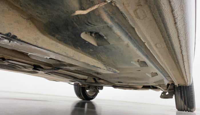 2019 Volkswagen Vento HIGHLINE PLUS 1.5 AT 16 ALLOY, Diesel, Automatic, 18,798 km, Right Side Underbody