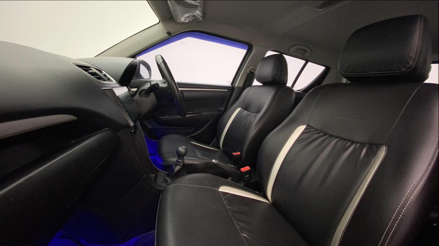 2015 Maruti Swift VXI, Petrol, Manual, 59,531 km, Right Side Front Door Cabin