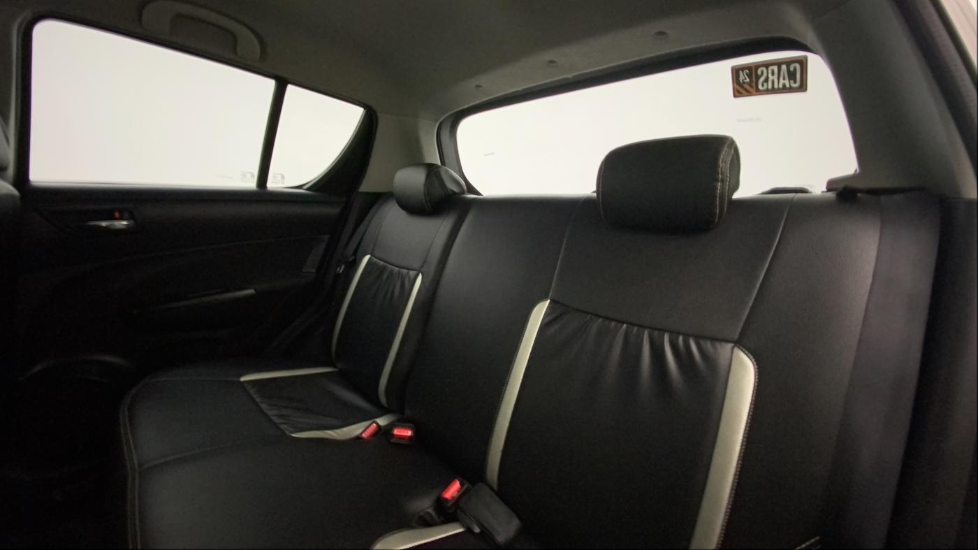 2015 Maruti Swift VXI, Petrol, Manual, 59,531 km, Right Side Rear Door Cabin