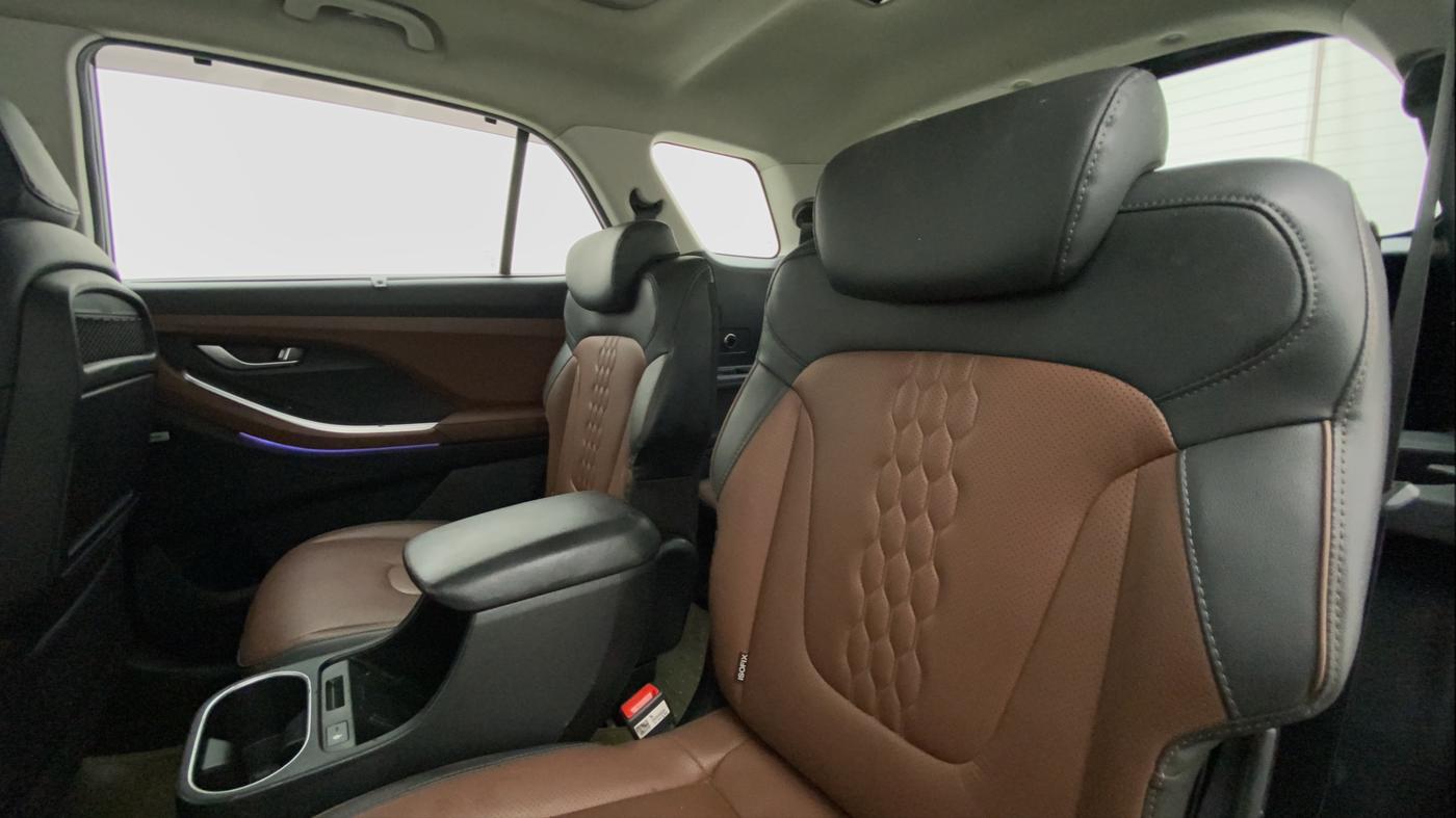 2021 Hyundai ALCAZAR 1.5 SIGNATURE (O) AT 6STR, Diesel, Automatic, 18,991 km, Right Side Rear Door Cabin