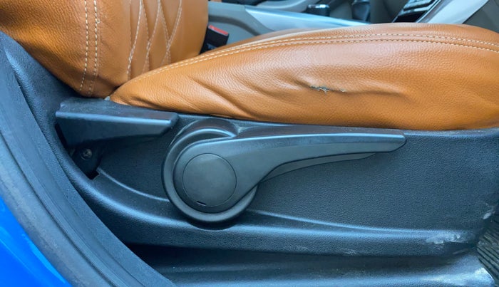 2018 Tata NEXON XZ PLUS PETROL, Petrol, Manual, 45,420 km, Driver Side Adjustment Panel