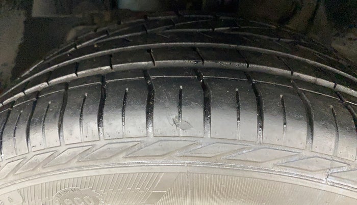 2018 Tata NEXON XZ PLUS PETROL, Petrol, Manual, 45,420 km, Left Front Tyre Tread