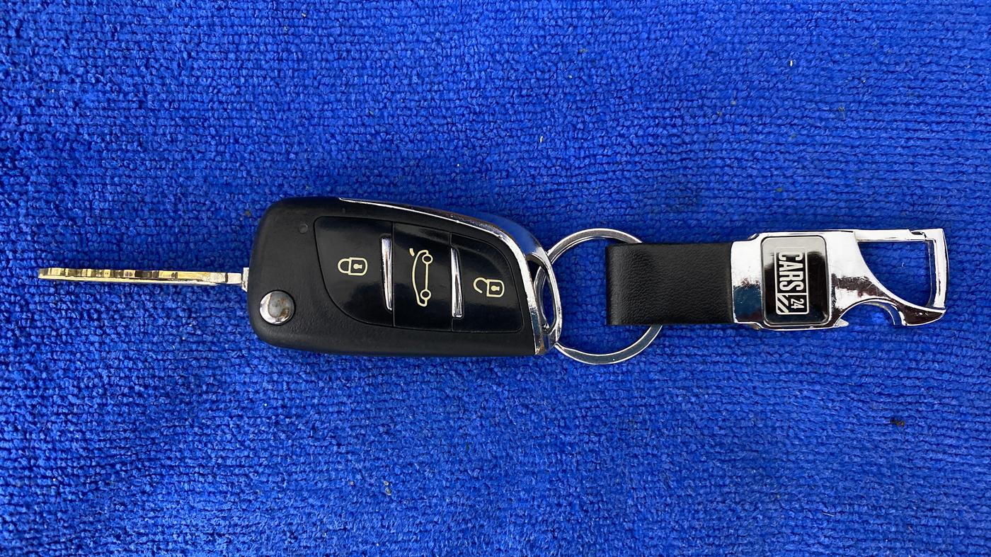 2018 Maruti IGNIS SIGMA 1.2, Petrol, Manual, 98,235 km, Key Close Up