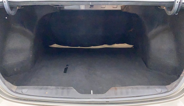 2021 Maruti Ciaz DELTA 1.5 SHVS MT PETROL, Petrol, Manual, 35,215 km, Boot Inside