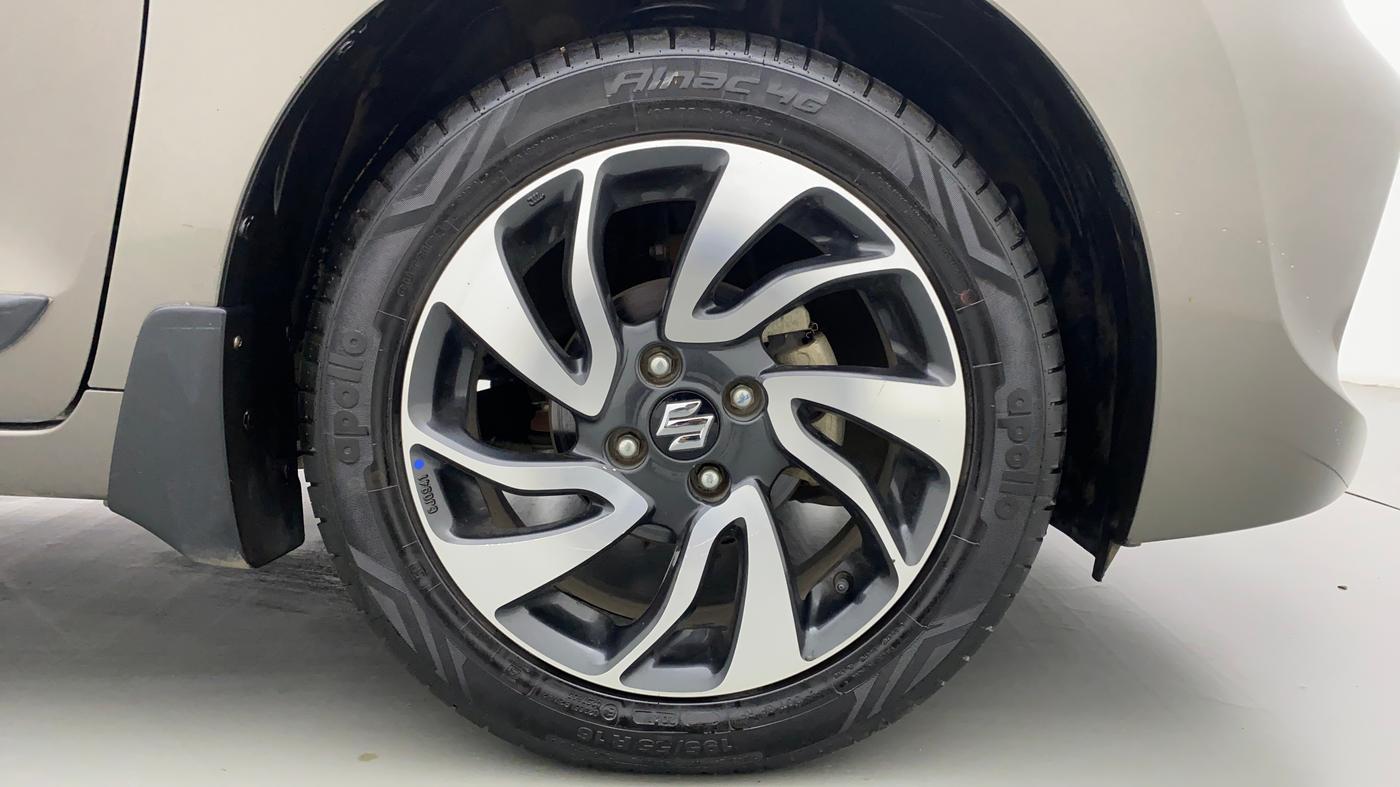 2021 Maruti Baleno ZETA CVT PETROL 1.2, Petrol, Automatic, 7,898 km, Right Front Wheel
