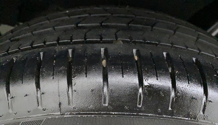 2021 Maruti Baleno ZETA CVT PETROL 1.2, Petrol, Automatic, 7,898 km, Left Front Tyre Tread