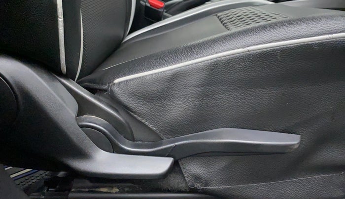 2021 Maruti Baleno ZETA CVT PETROL 1.2, Petrol, Automatic, 7,898 km, Driver Side Adjustment Panel