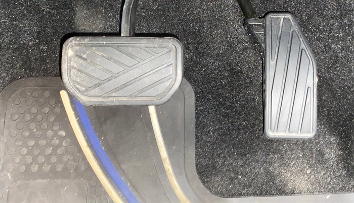 2021 Maruti Baleno ZETA CVT PETROL 1.2, Petrol, Automatic, 7,898 km, Pedals