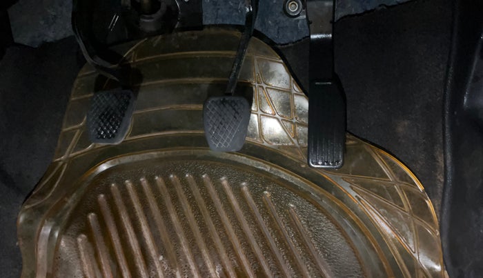 2019 Honda Jazz 1.2L I-VTEC V, Petrol, Manual, 38,111 km, Pedals