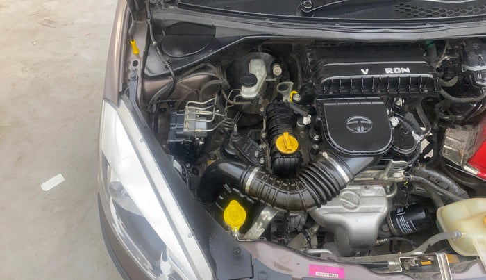 2017 Tata Tiago XZ PETROL, Petrol, Manual, 72,740 km, Engine View - Right